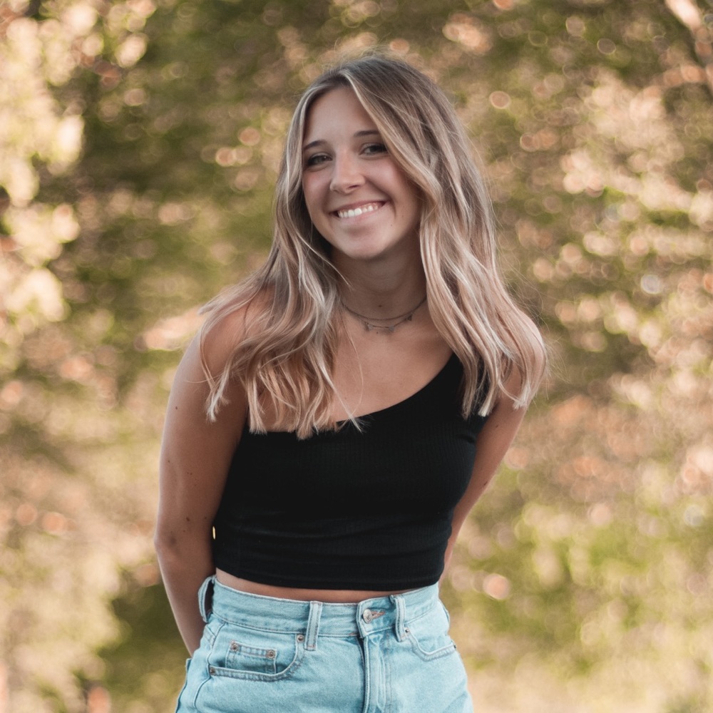 Meet your Posher, Ashlyn